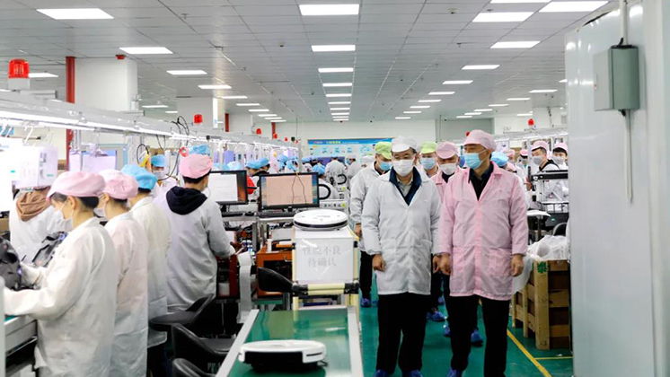 市委常委、市委統戰部部長王和平:企業反映的問題我們都要解決，越快越好！”